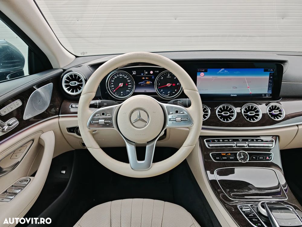 Mercedes-Benz CLS 350 d 4MATIC Aut - 4
