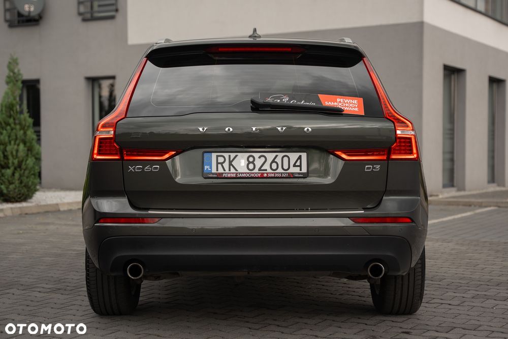 Volvo XC 60 D3 Momentum - 19