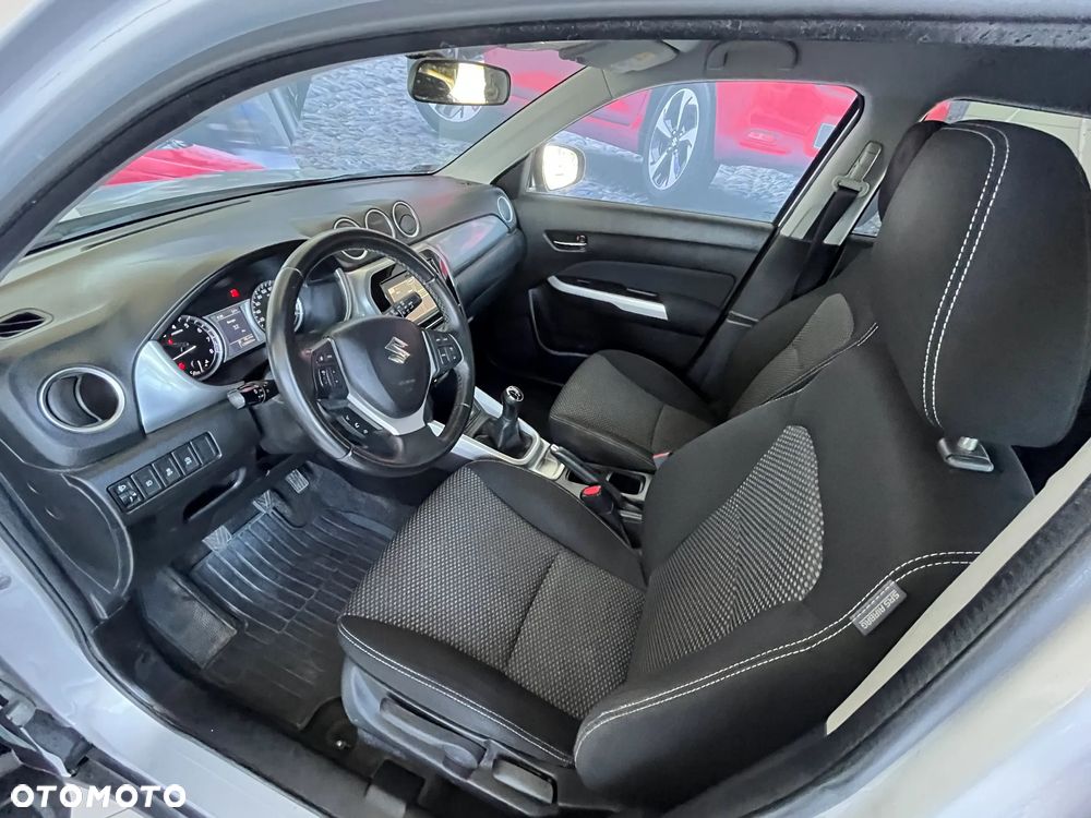 Suzuki Vitara - 10