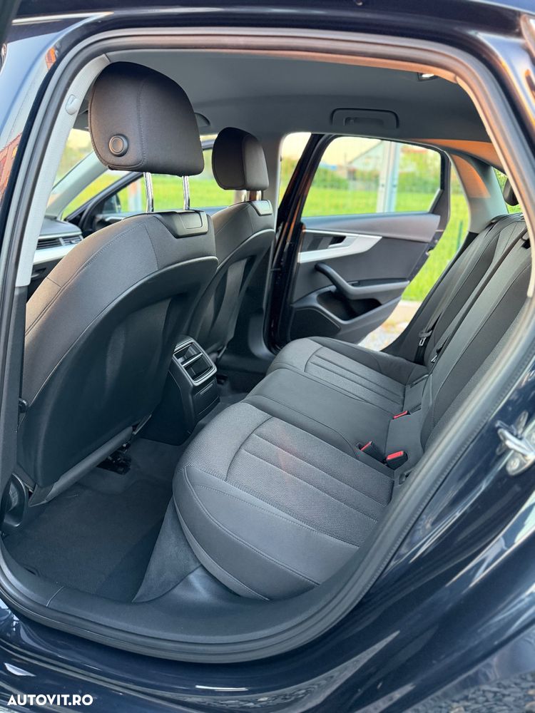 Audi A4 2.0 TDI Design - 18