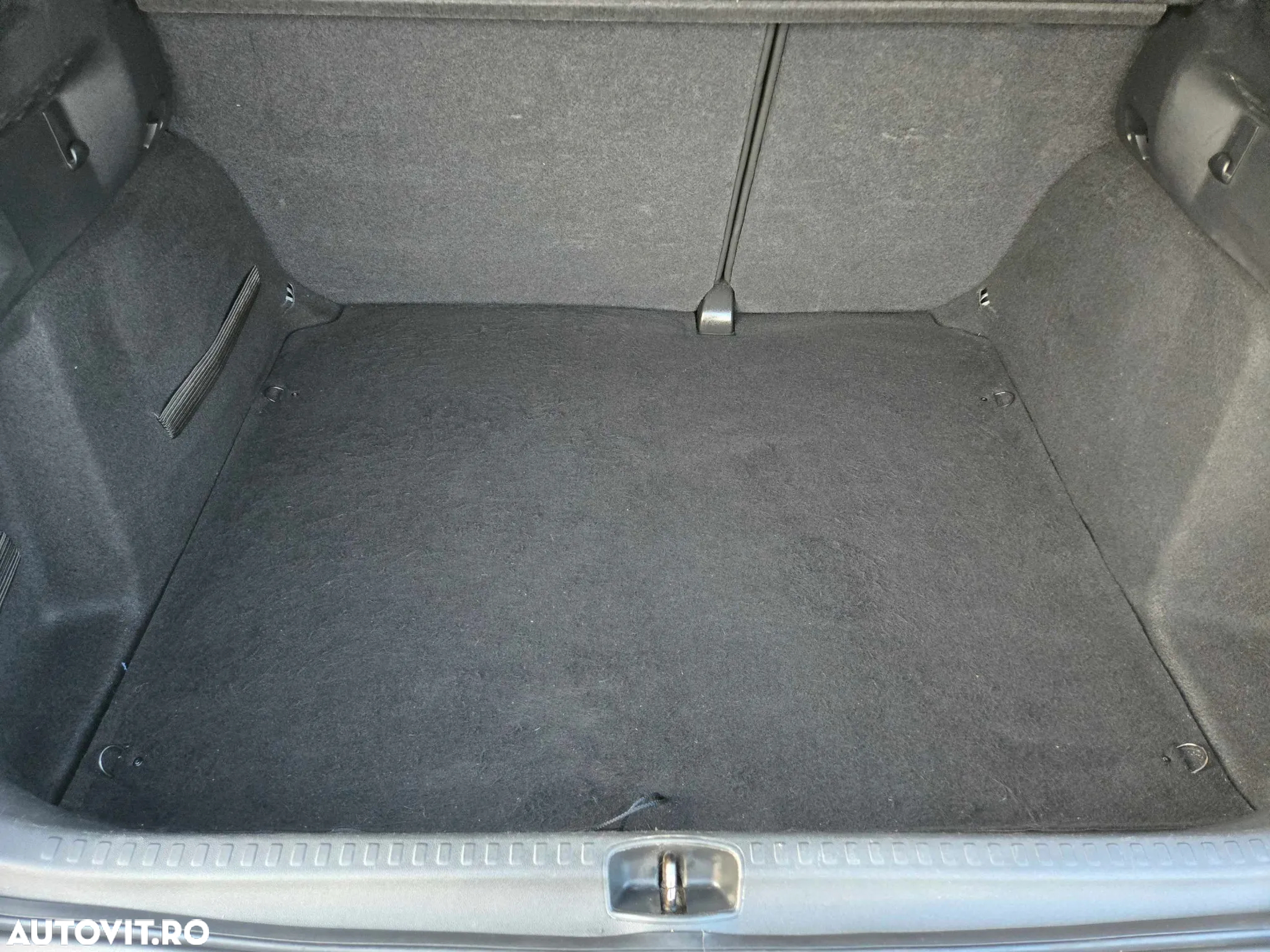 Citroën C4 1.2 PureTech S&S EAT8 Feel - 31