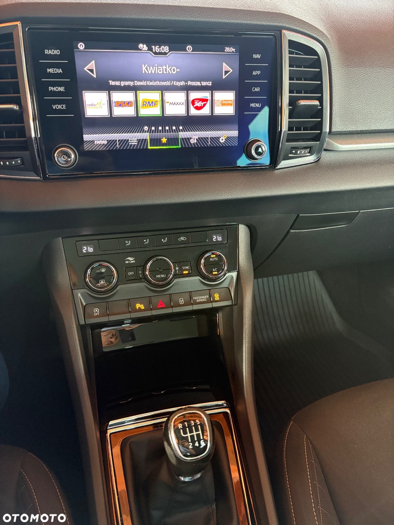 Skoda Karoq 1.6 TDI SCR 4x2 Ambition - 16