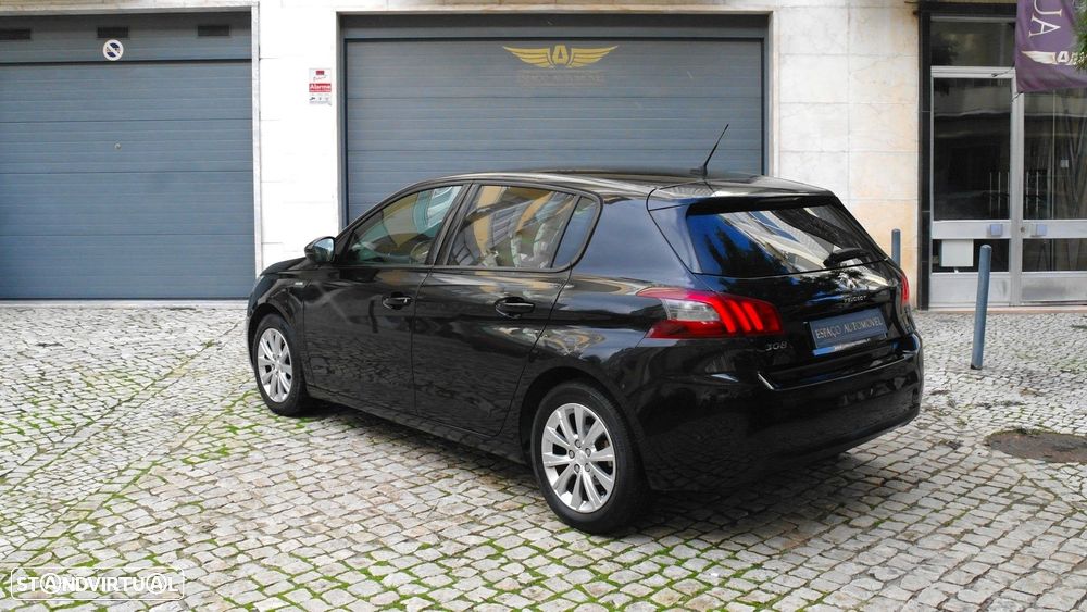 Peugeot 308 1.2 PureTech Active - 18