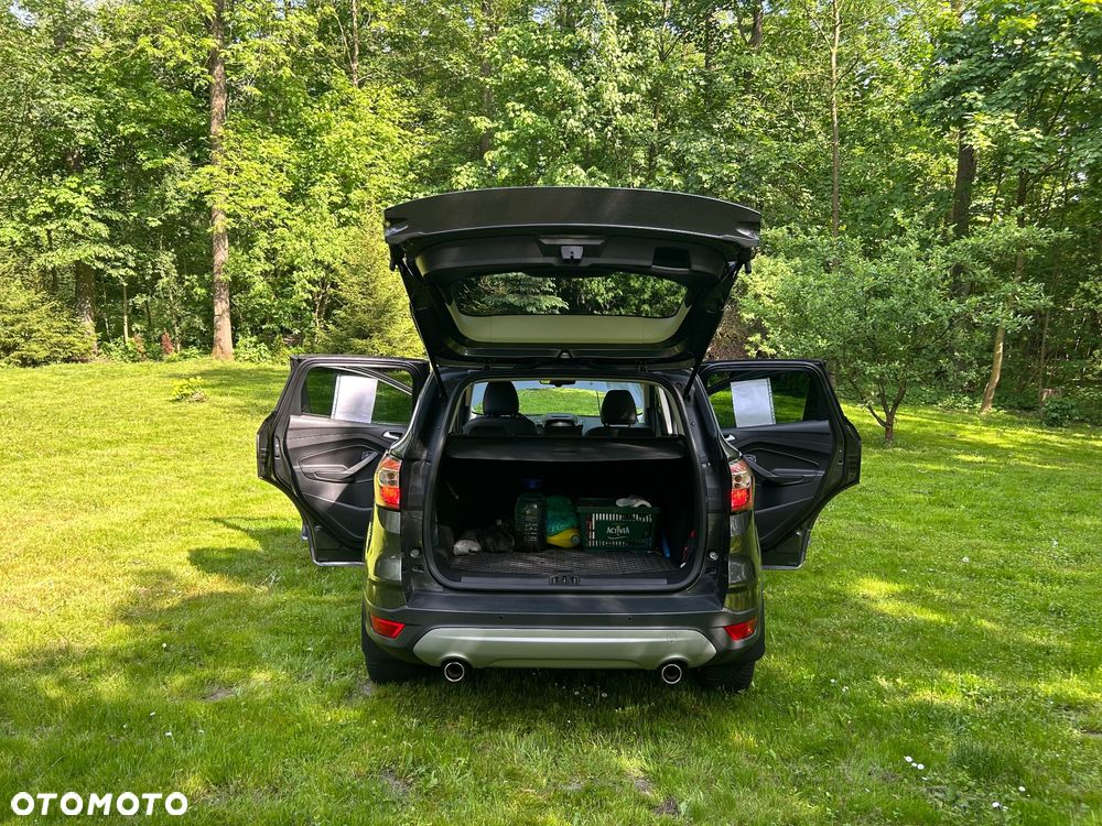 Ford Kuga - 22