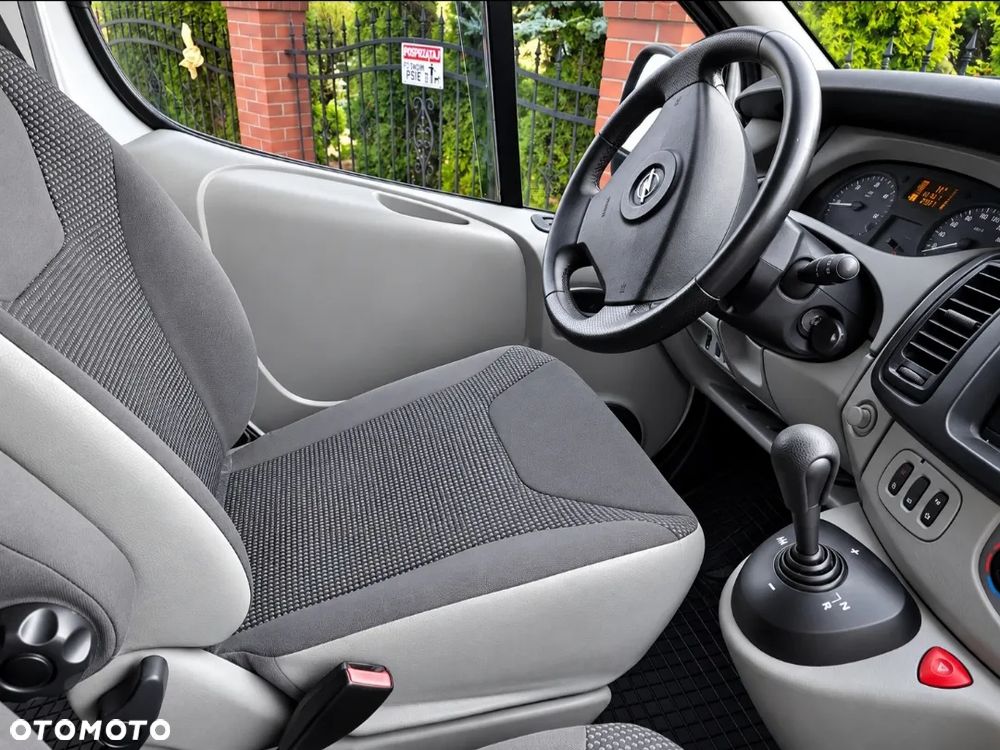 Opel Vivaro - 7