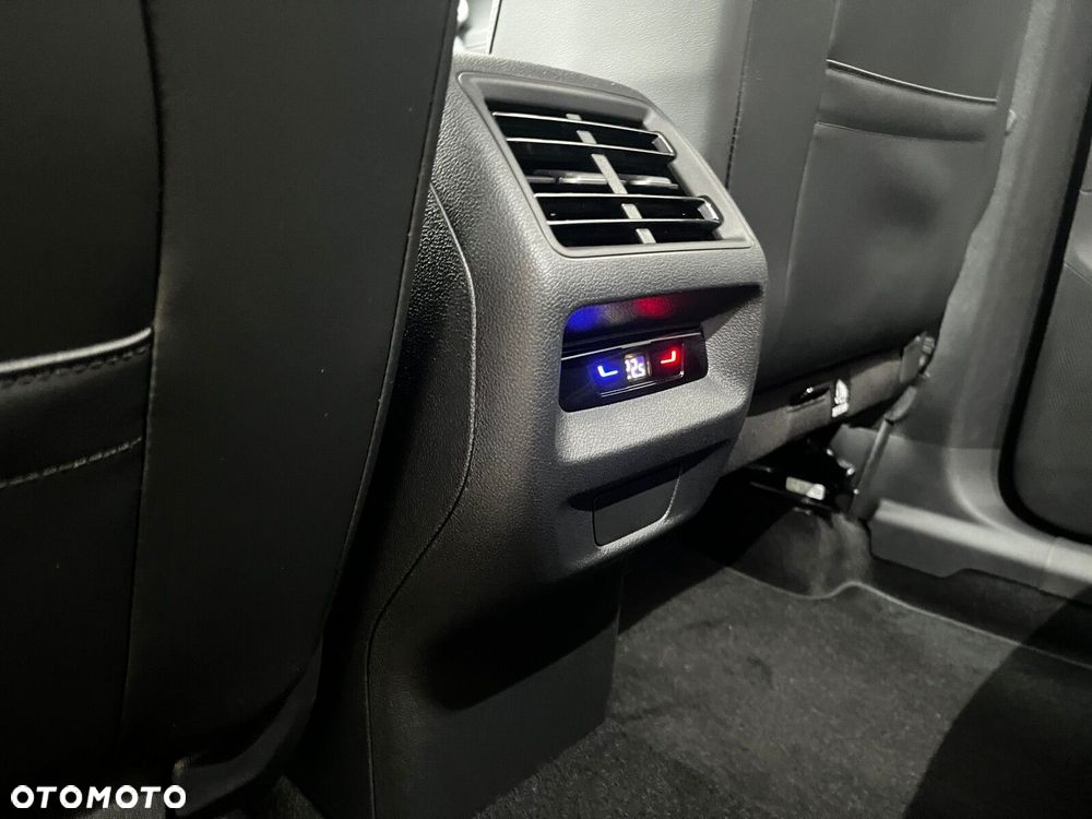 Volkswagen Tayron 2.0 TSI 4Mot Life Plus DSG - 17