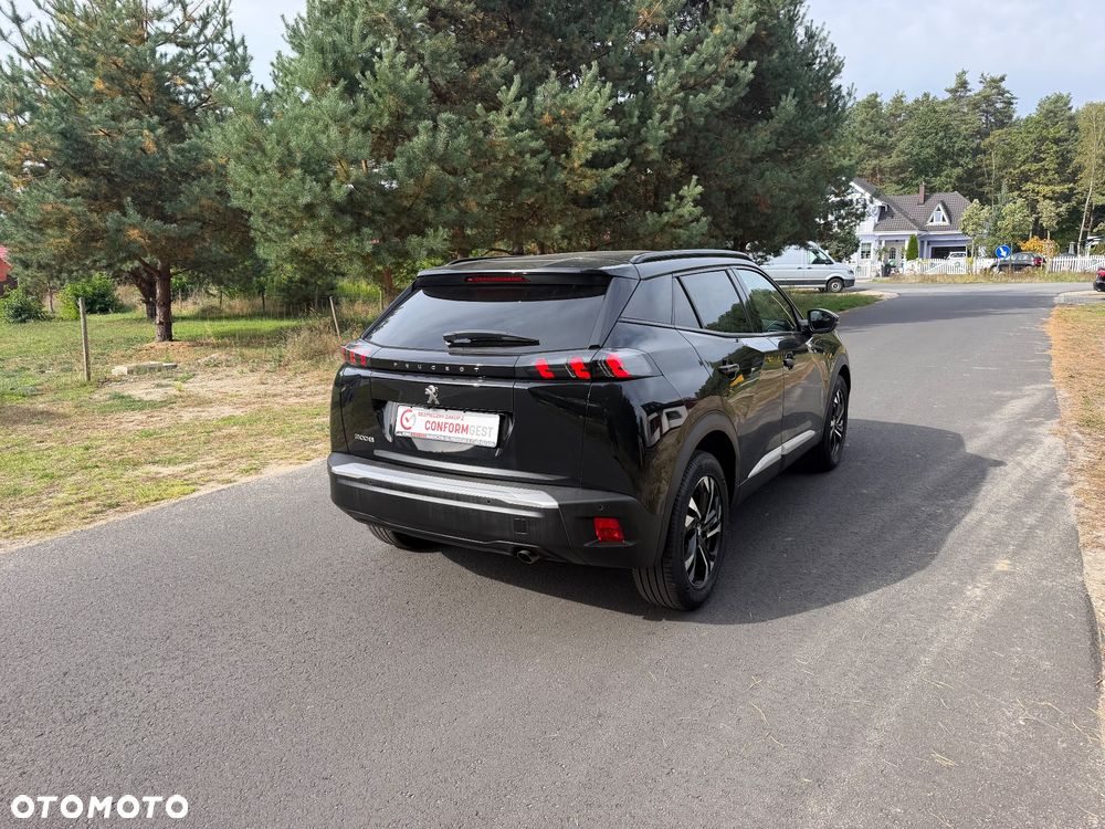 Peugeot 2008 1.2 PureTech Allure S&S - 8