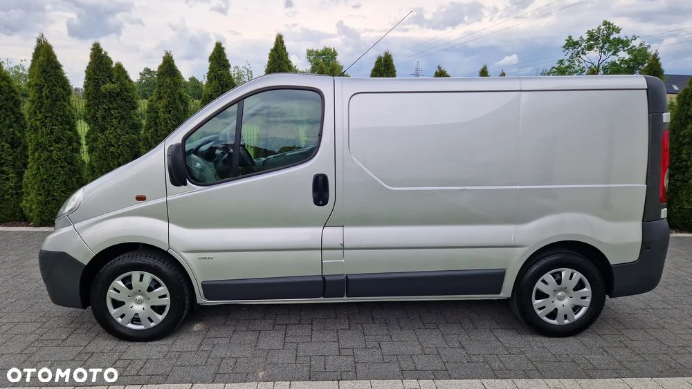 Opel Vivaro - 3