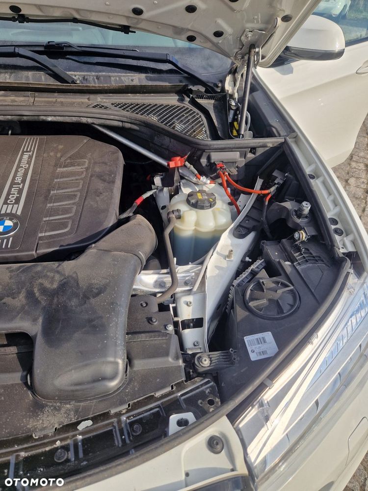 BMW X6 xDrive30d - 25