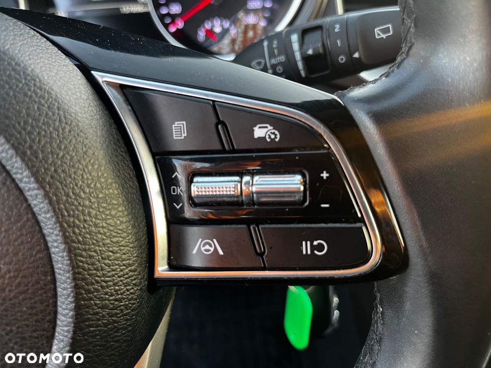 Kia Ceed 1.5 T-GDI M - 22