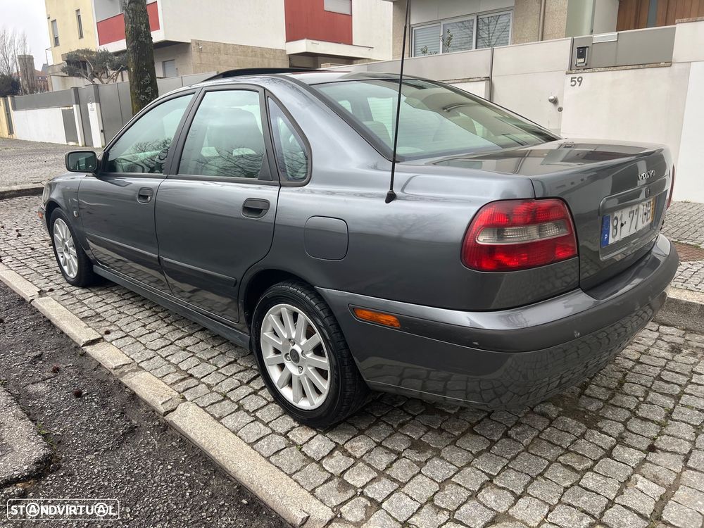 Volvo S40 1.9 D Classic Limited Edition - 4