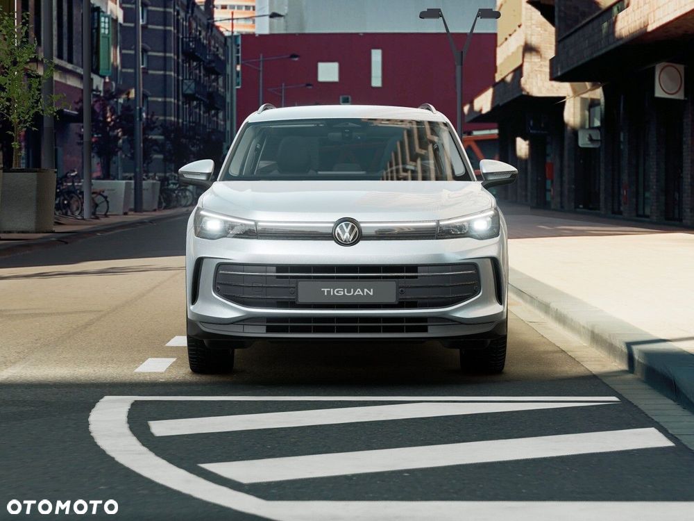 Volkswagen Tiguan - 3