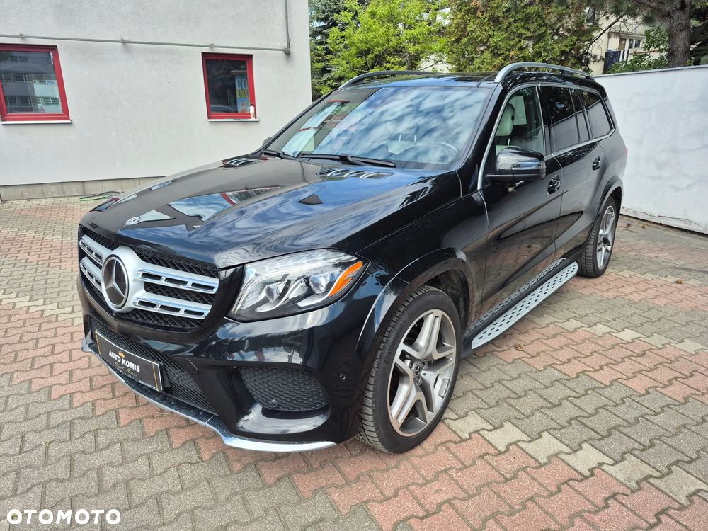 Mercedes-Benz GLS - 1