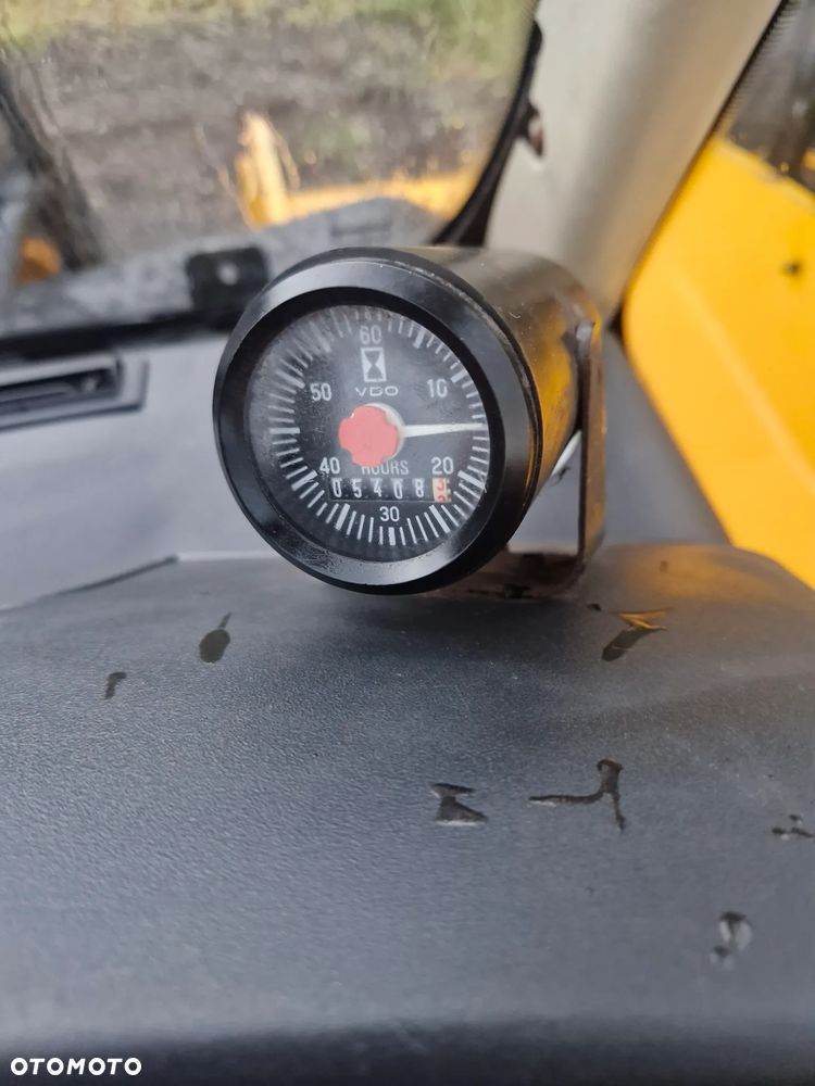 JCB 540-70 - 10
