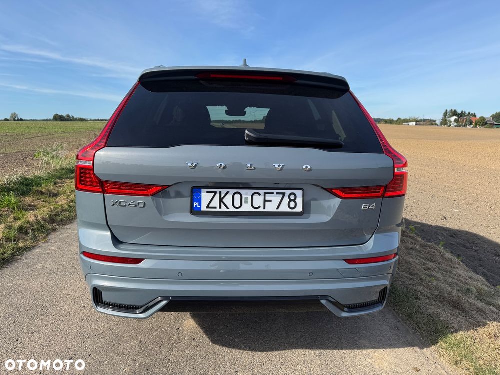 Volvo XC 60 - 4