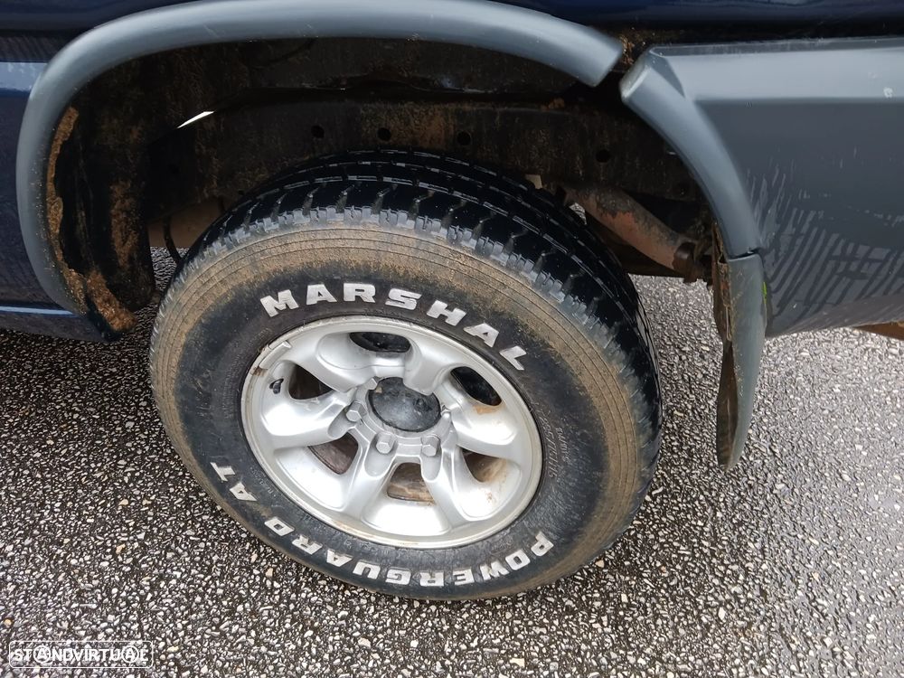 Nissan Terrano II 2.7 SLX - 4