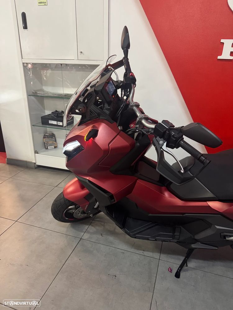 Honda ADV 350 - 7