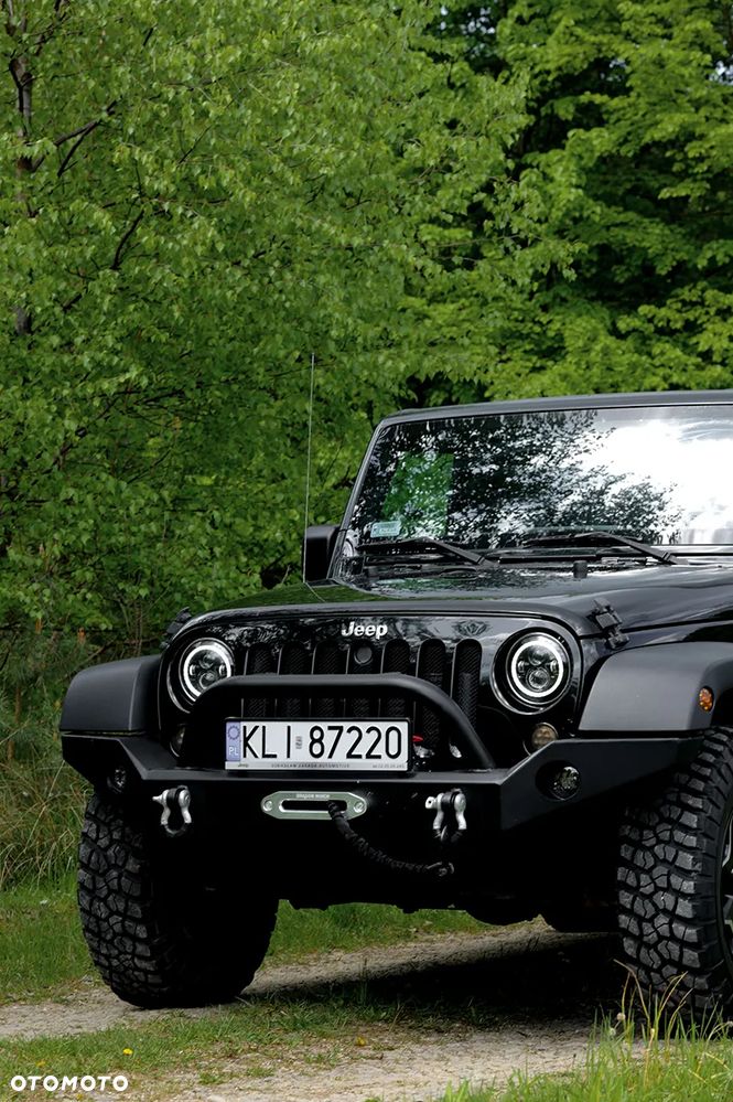 Jeep Wrangler 2.8 CRD Unlim Sport - 6