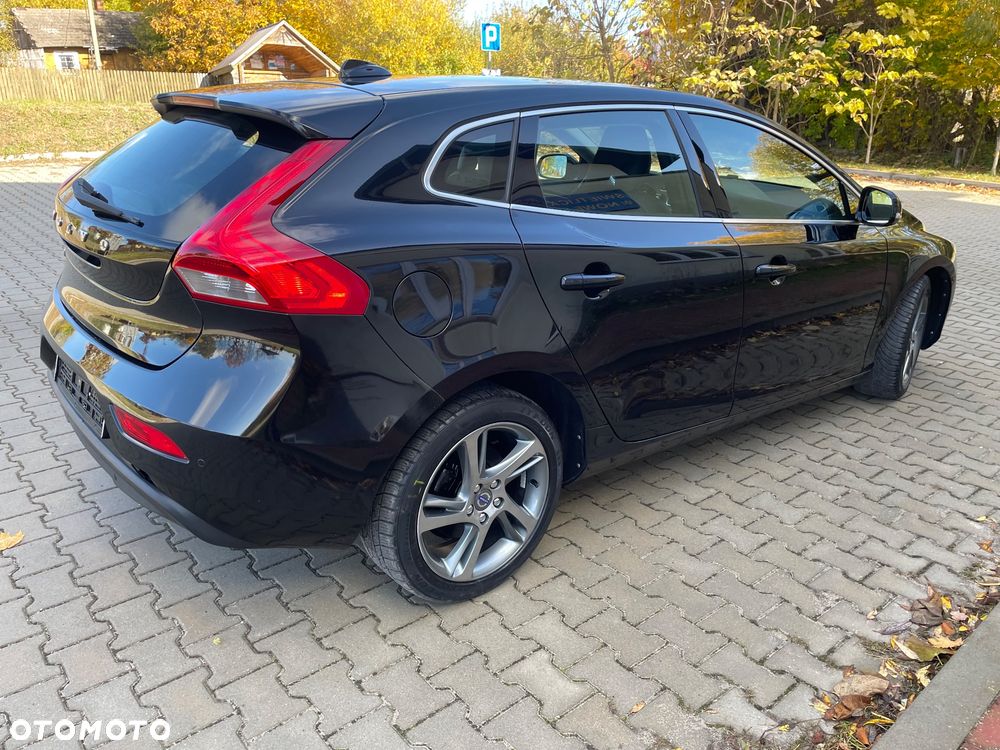 Volvo V40 2015 photo 4