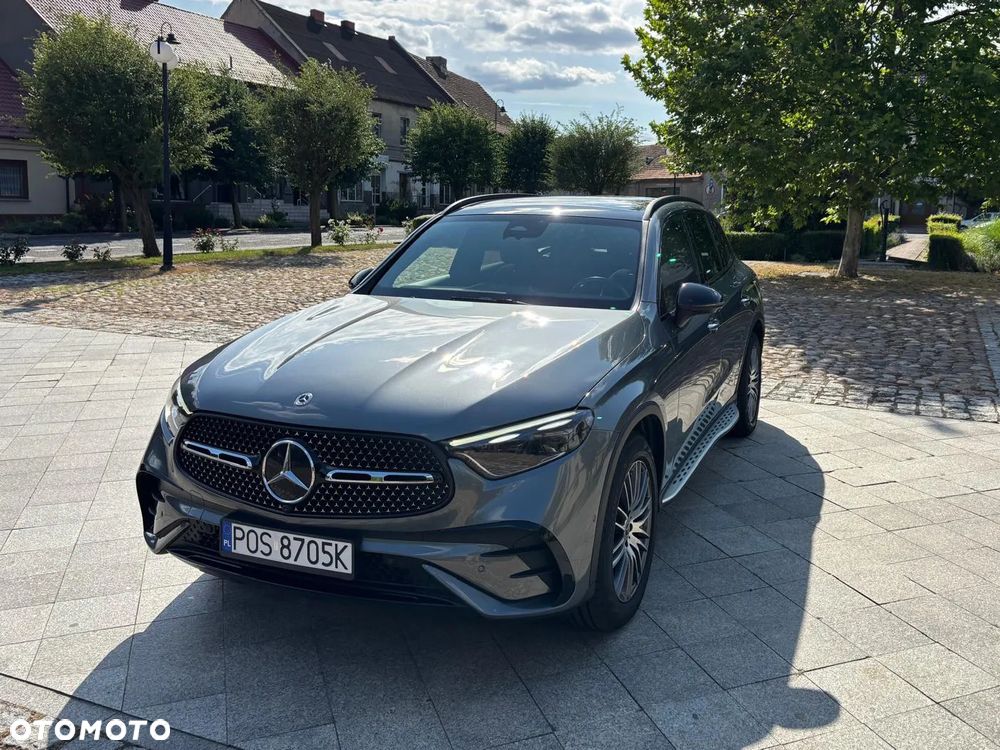 Mercedes-Benz GLC 200 4Matic 9G-TRONIC AMG Line Advanced - 6