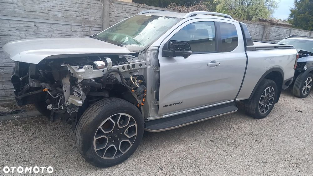 Ford Ranger - 12