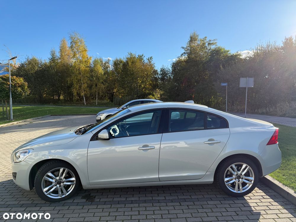 Volvo S60 - 5