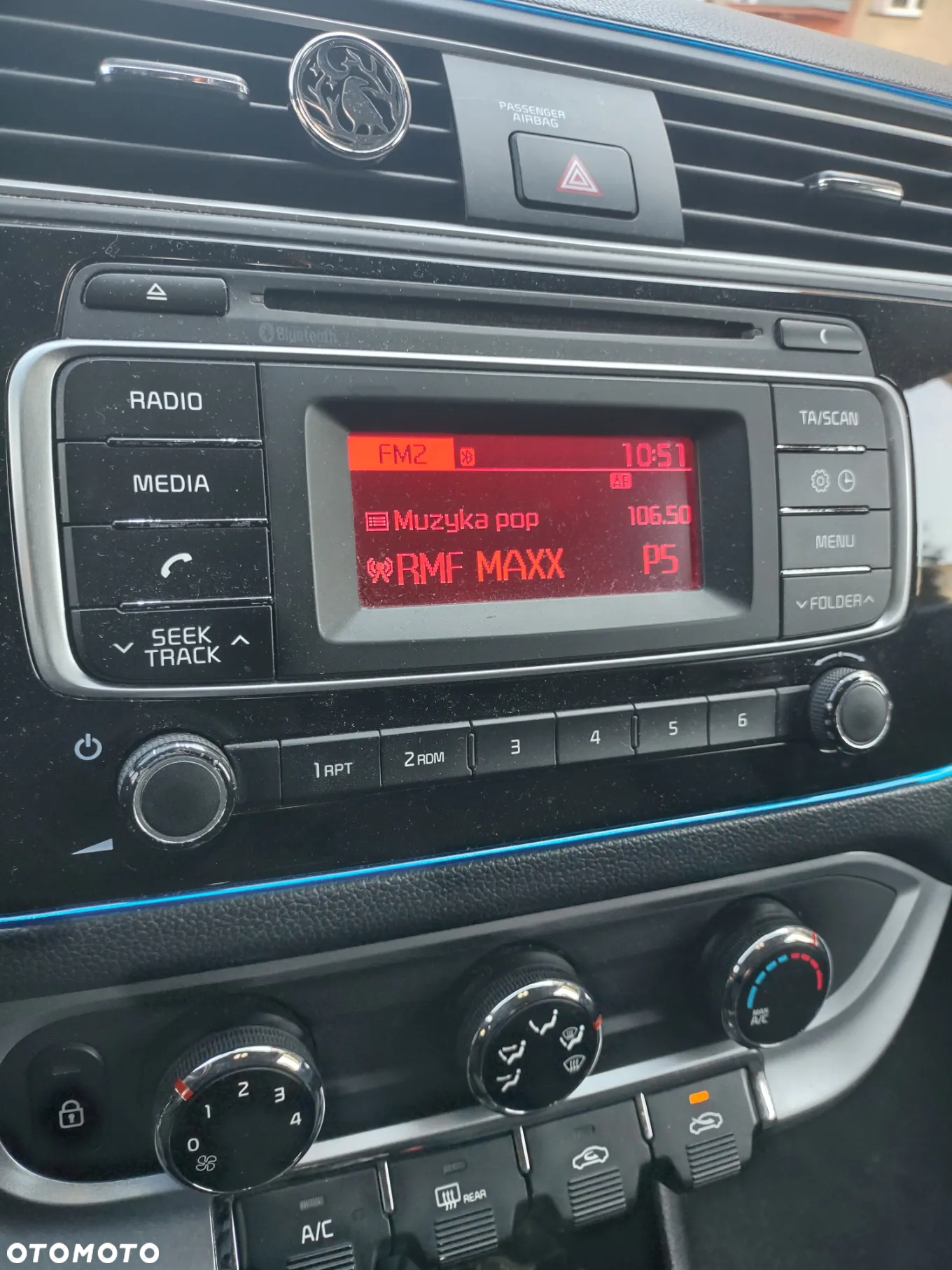 Kia Rio - 6
