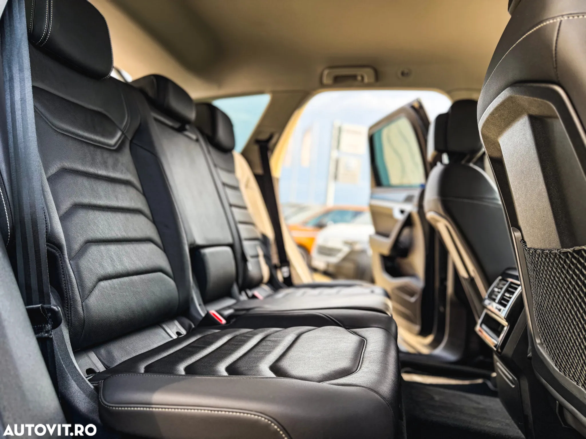 Volkswagen Touareg V6 TDI Style - 28