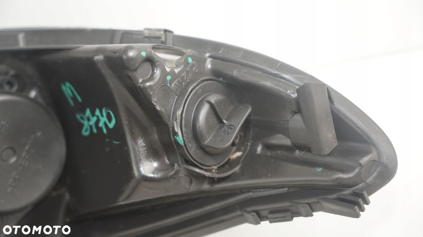 LAMPA LEWY PRZÓD RENAULT MEGANE III 3 08-12R - 9