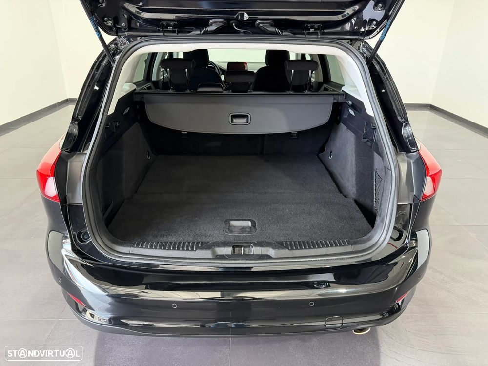 Ford Focus SW 1.0 EcoBoost MHEV Active - 46
