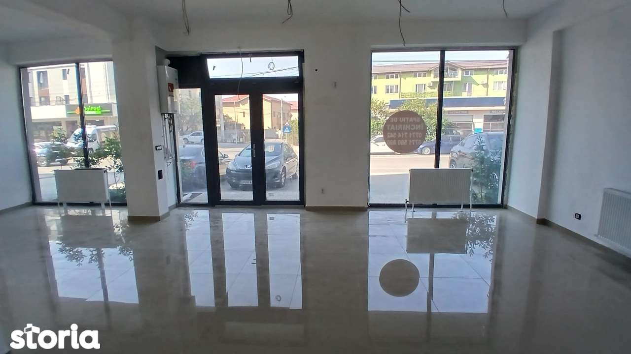 Spațiul care îți pune afacerea în vitrină! - Imagine principală: 5/7