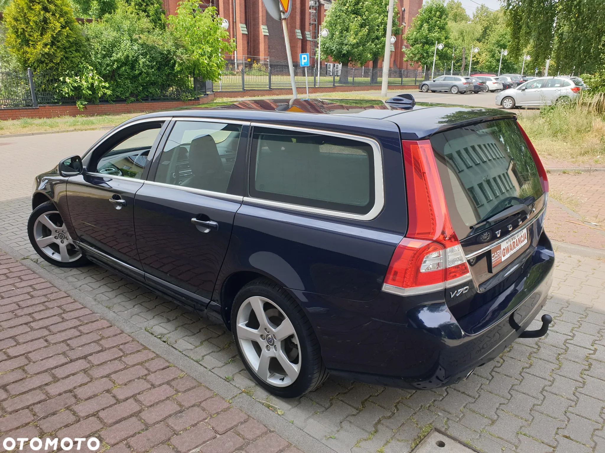Volvo V70 D4 Summum - 4