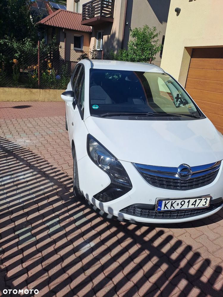 Opel Zafira - 2