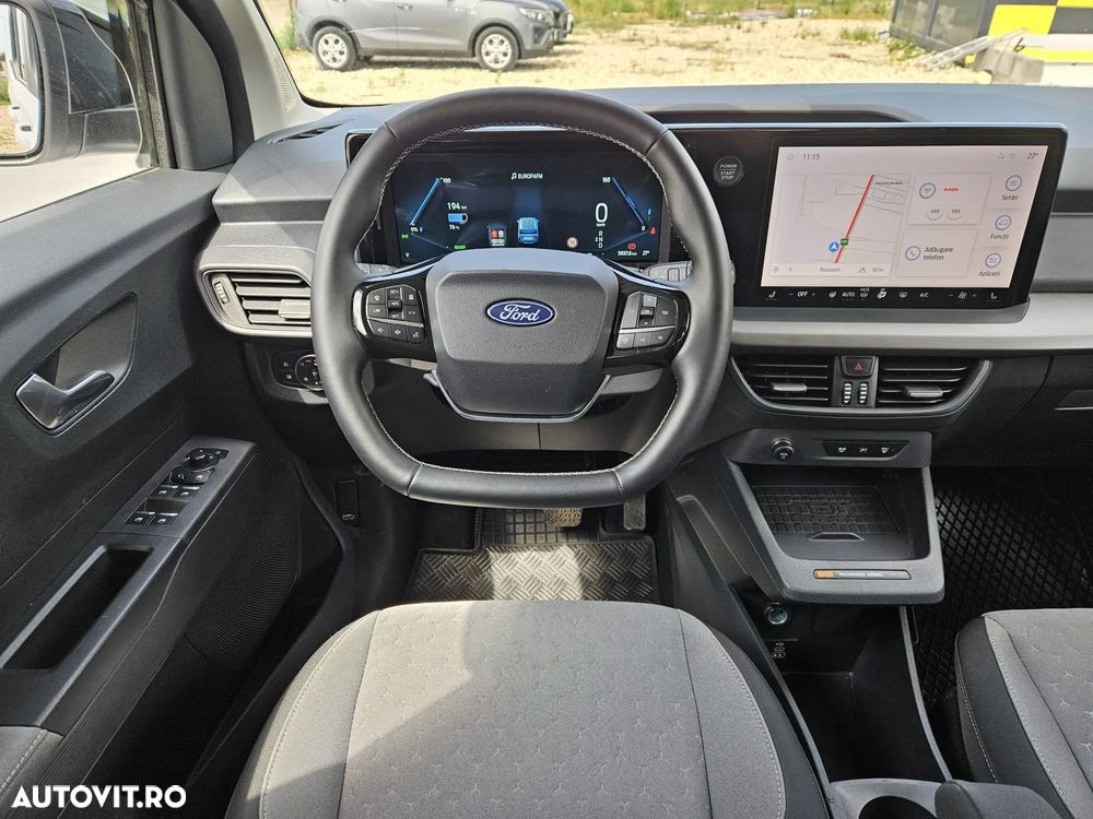 FORD Tourneo Courier 2025 — imagine 12