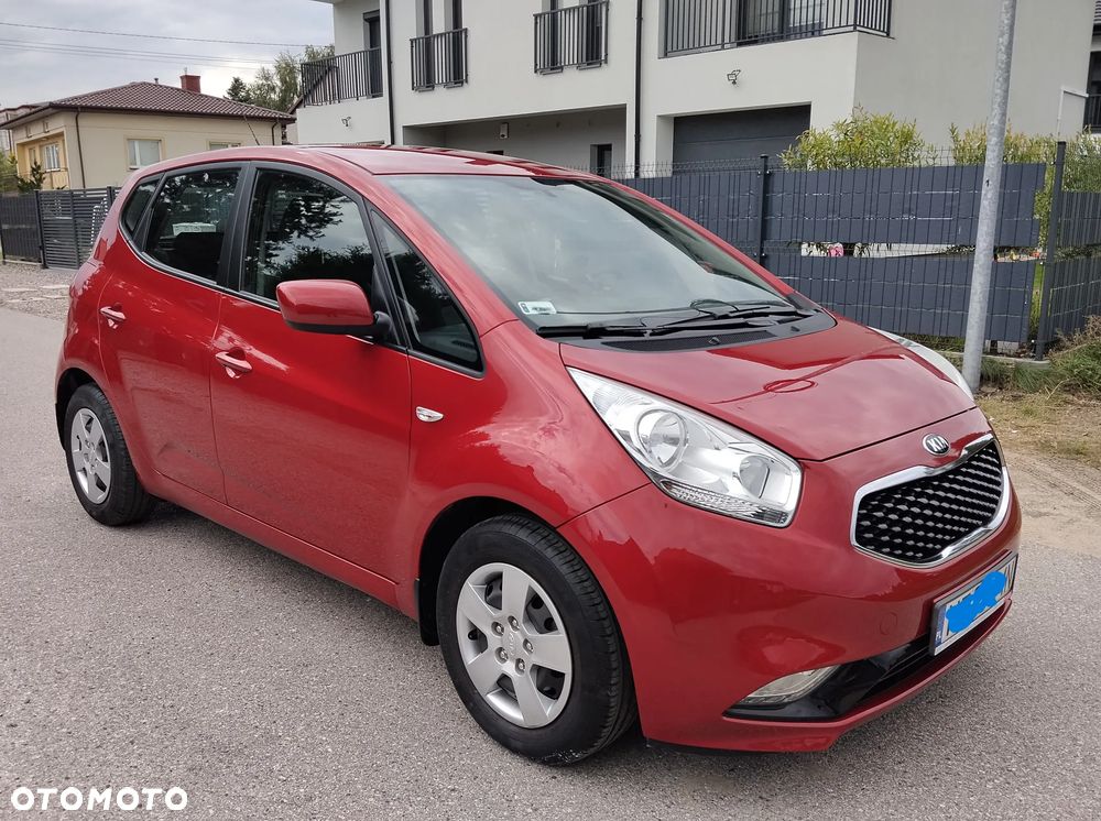 Kia Venga - 7