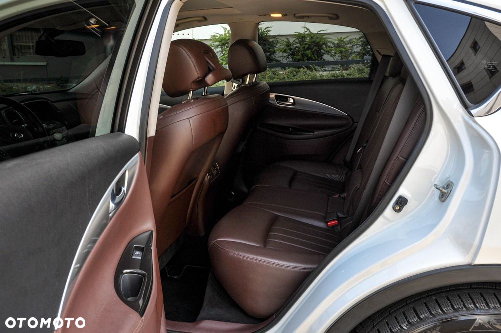 Infiniti EX - 9