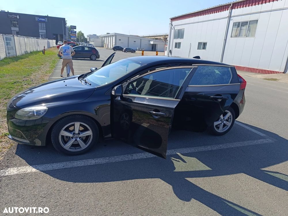 Volvo V40 - 2