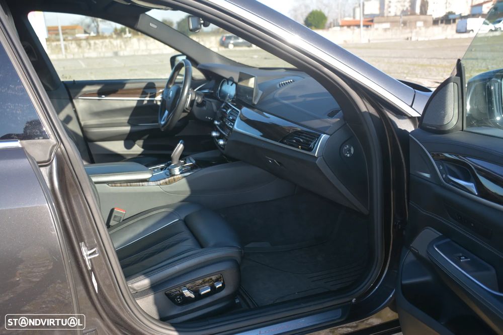 BMW 630 Gran Turismo d Line Luxury - 15