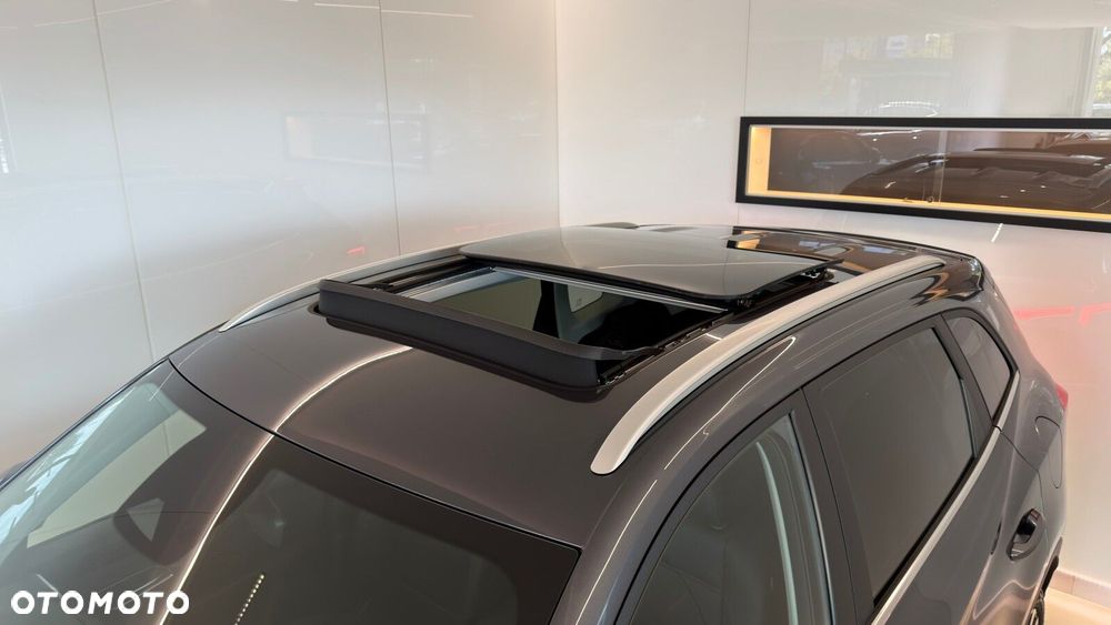 MG ZS Hybrid+ - 21