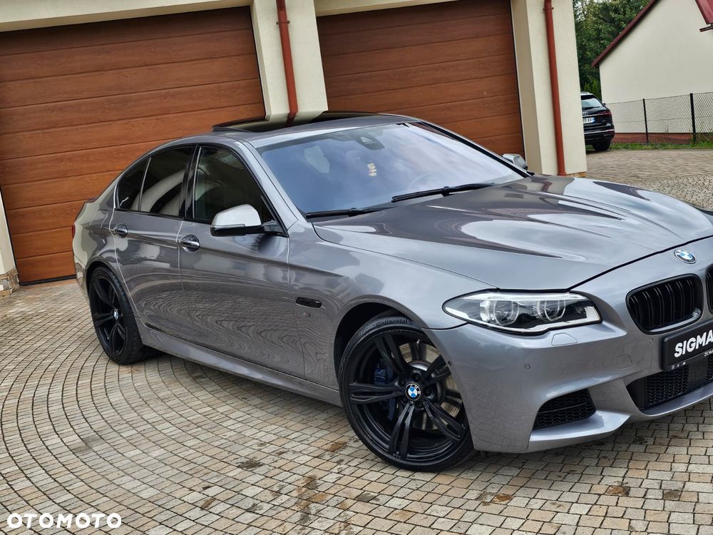 BMW Seria 5 M550d xDrive Sport-Aut - 11