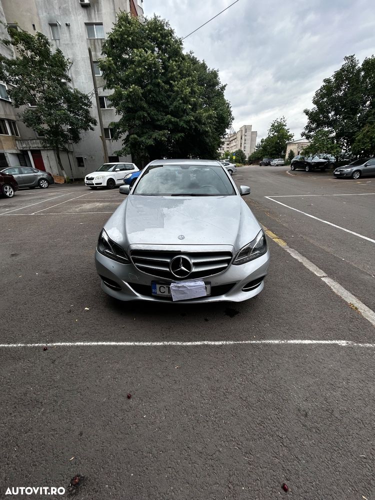 Mercedes-Benz E 200 - 15