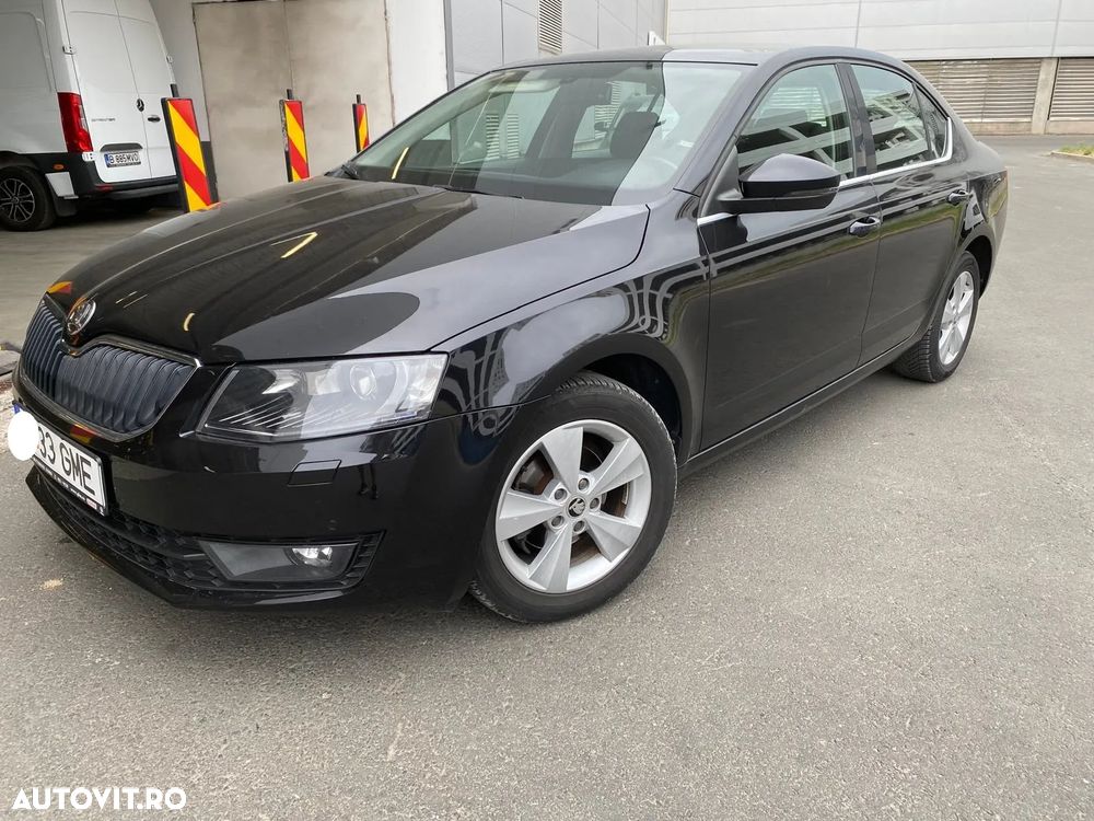 Skoda Octavia 1.6 TDI DSG Ambition - 3