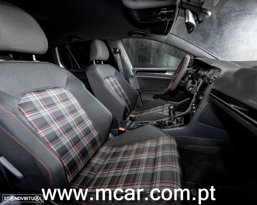 VW Golf GTI Performance BlueMotion - 7
