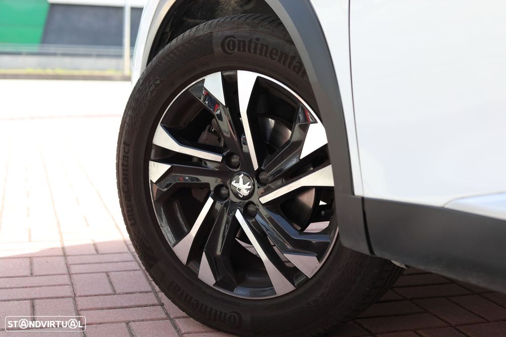 Peugeot 2008 1.5 BlueHDi Allure - 17