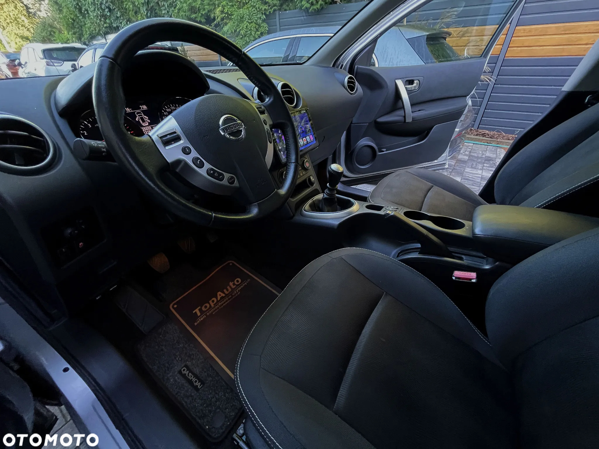 Nissan Qashqai 2.0 tekna - 18