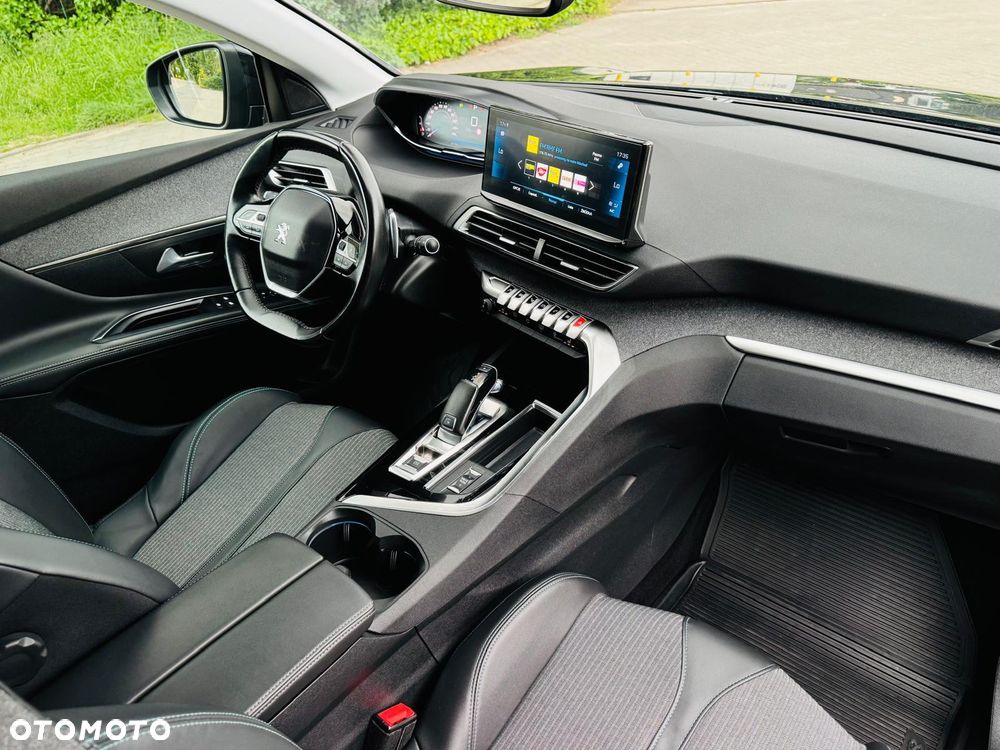 Peugeot 5008 2.0 BlueHDi Allure Pack S&S EAT8 - 24