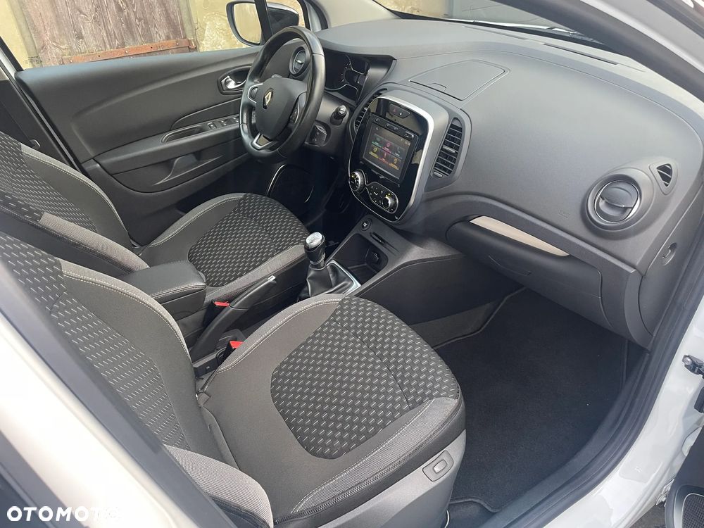 Renault Captur ENERGY dCi 110 Bose Edition - 17