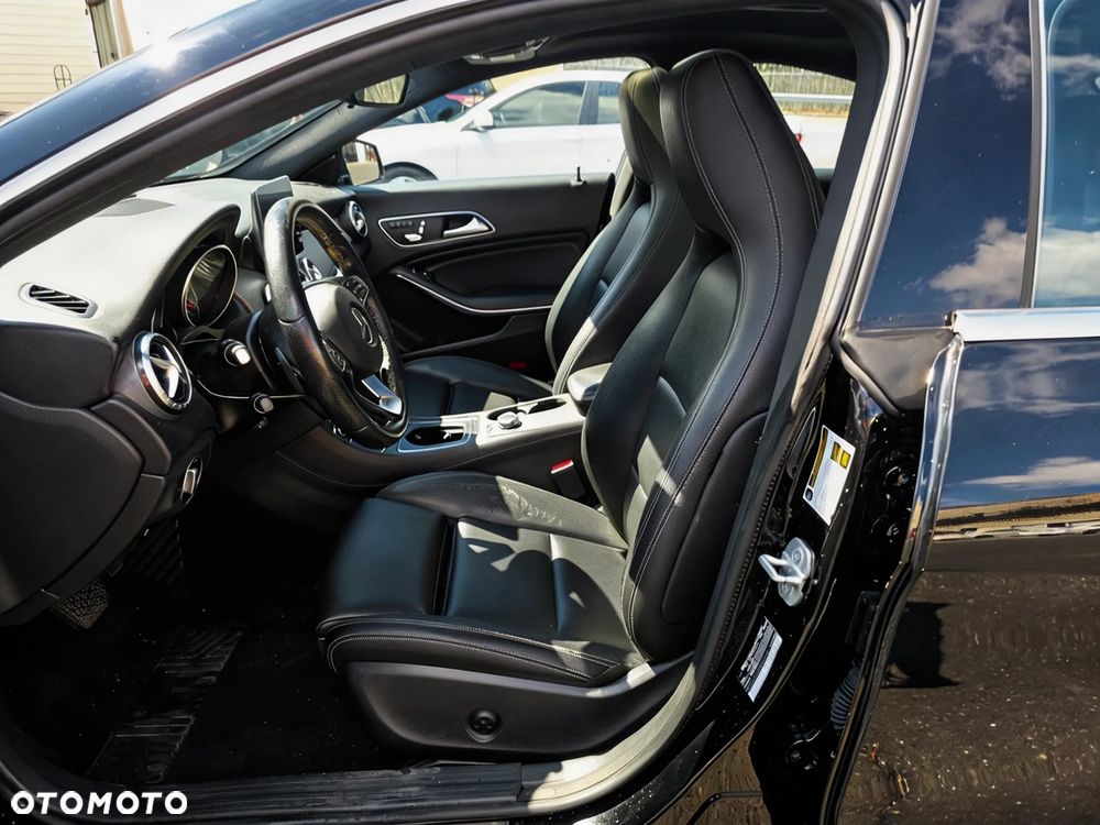 Mercedes-Benz CLA - 8