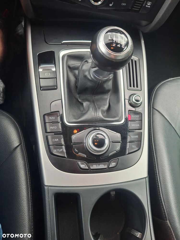 Audi A4 Avant 2.0 TDI - 6