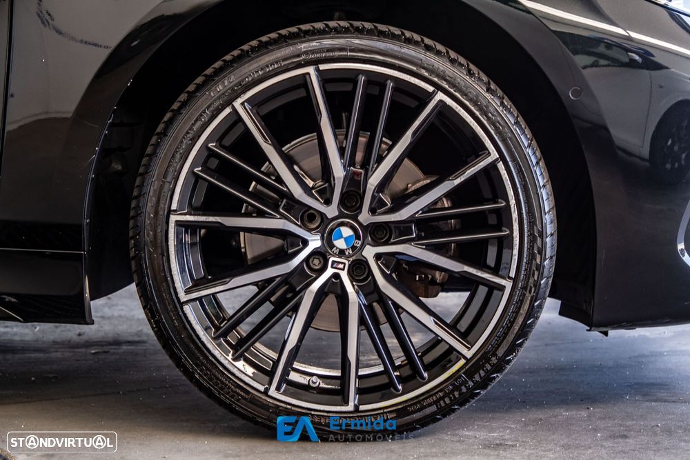 BMW 118 i Pack Desportivo M Auto - 21